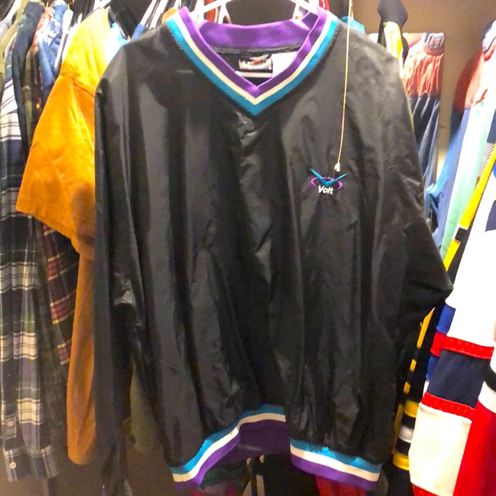 Vintage Voit windbreaker